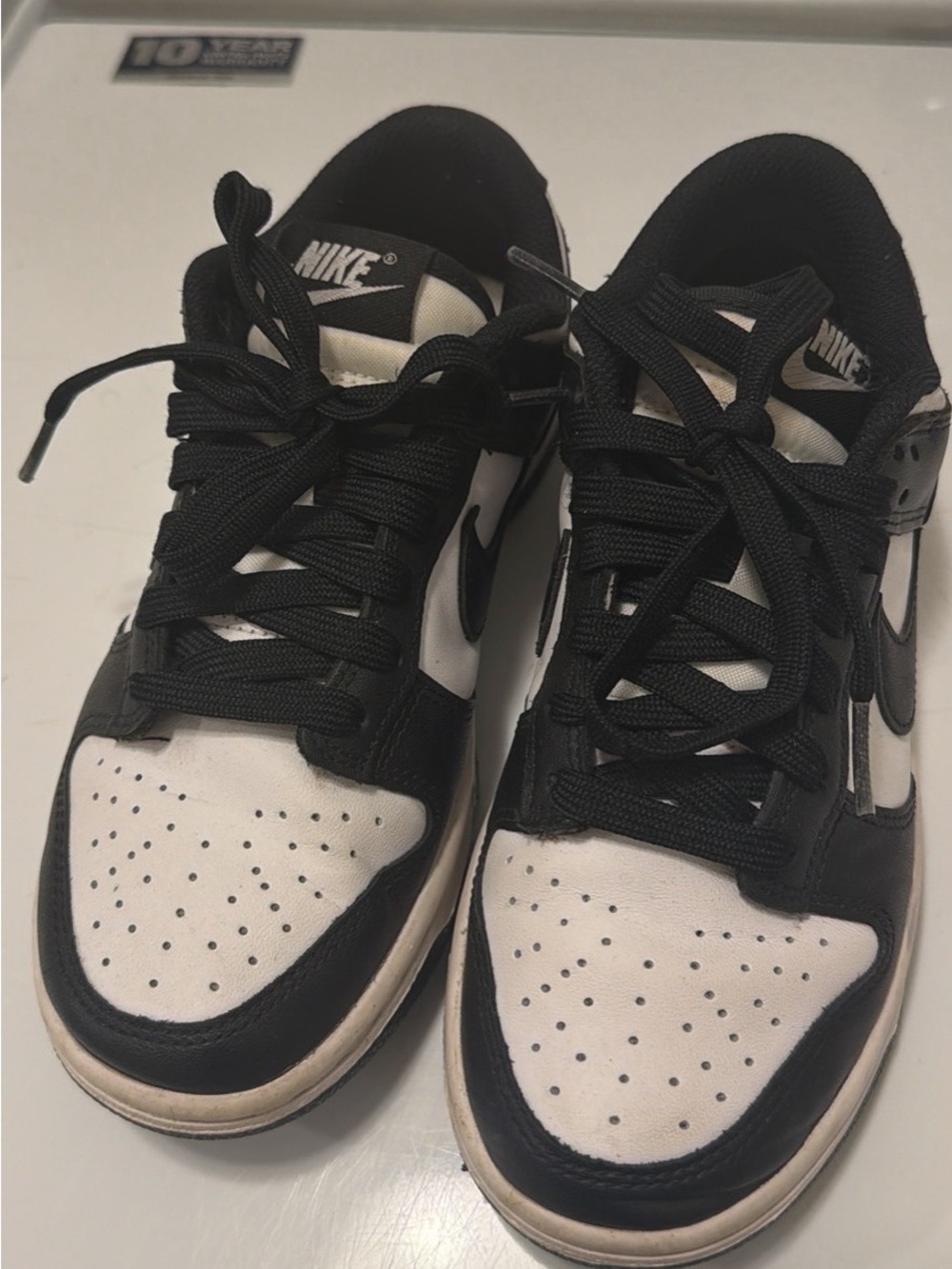 Nike Men’s Black and White Low-Top Sneakers — Classic Two-Tone